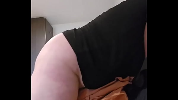 No panties humping to orgasm